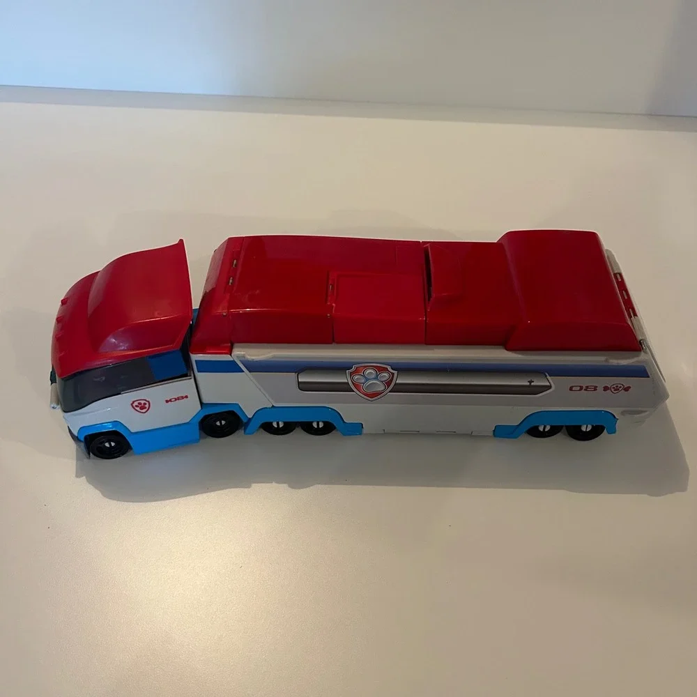 Paw Patrol Launch N Haul Patroller 2-in-1 Transforming Playset 7 Vehicles